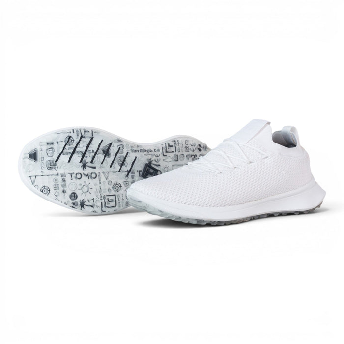 Tomo Alpha women's golf shoes in Hydrogen Snow, pair showing the side and outsole