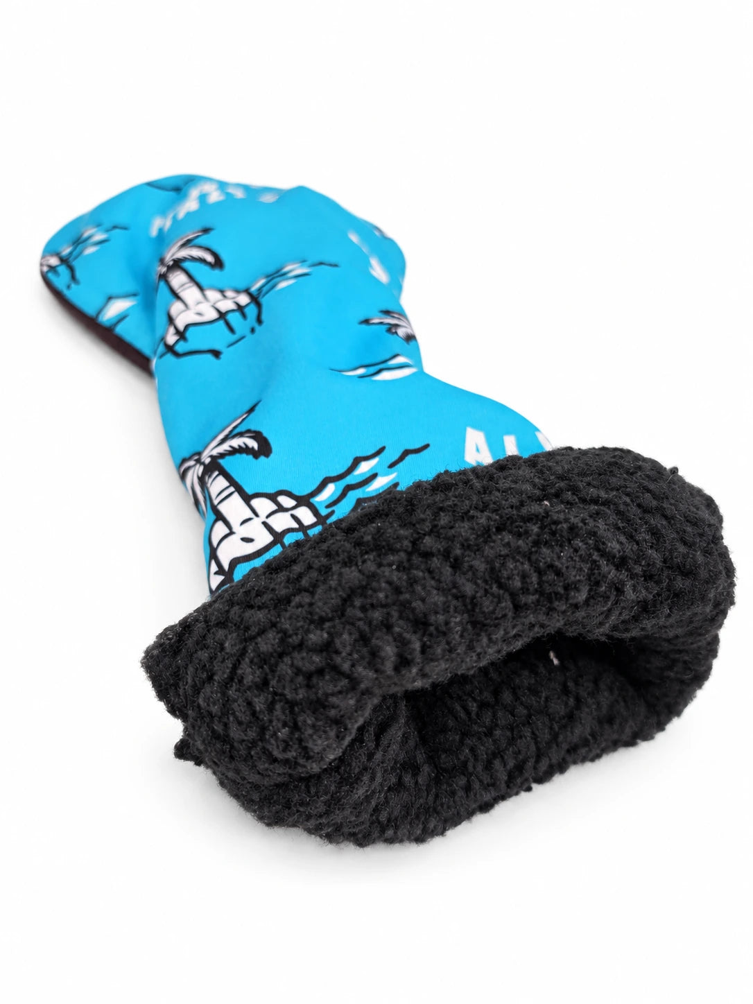 Close-up of the turned-out soft black lining around the headcover opening.