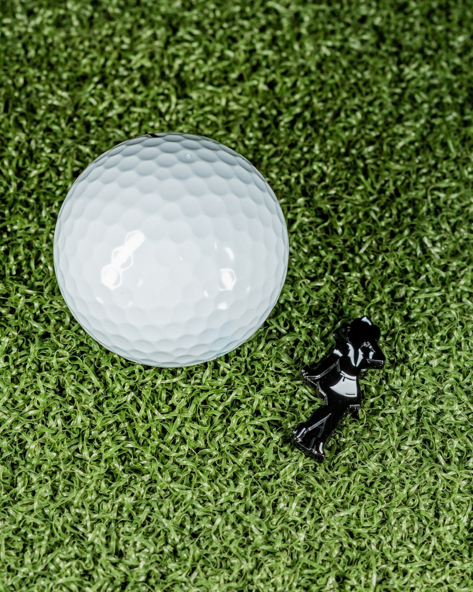Blazy Susan Silhoutte - Ball Marker - Club Rehab