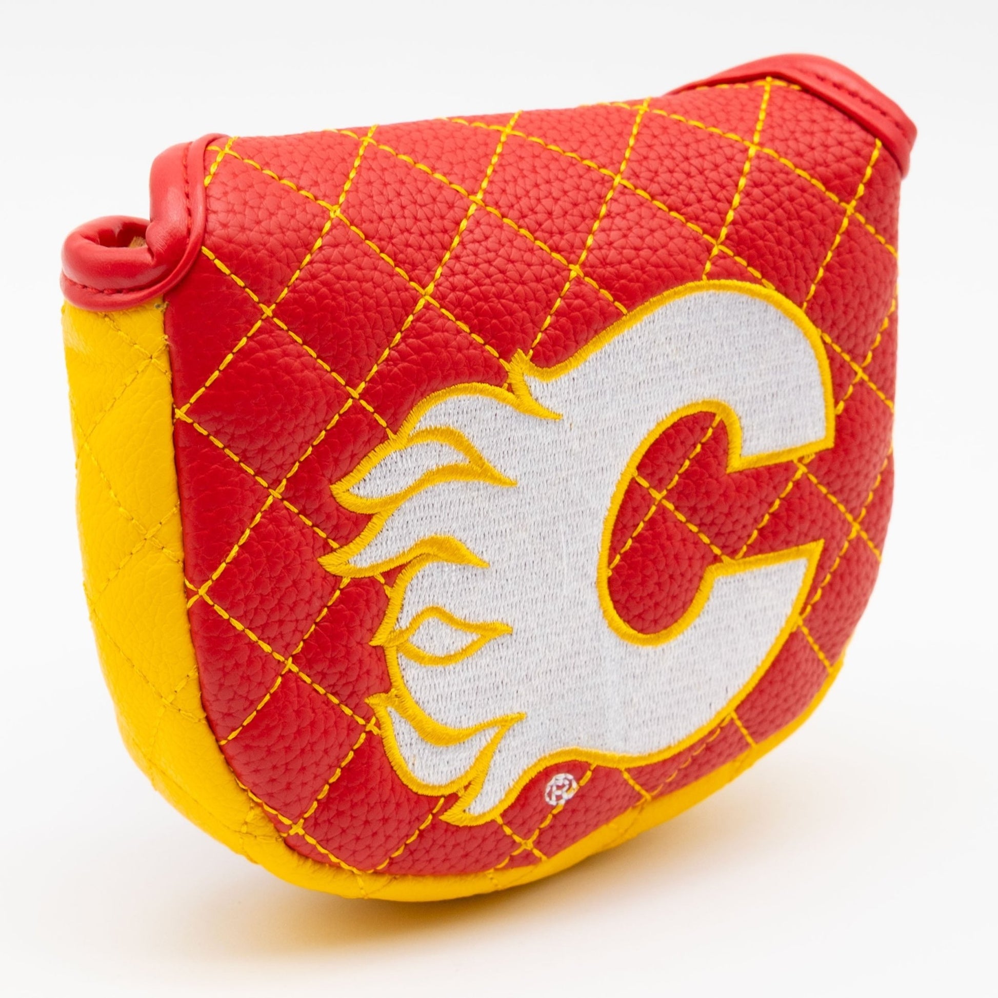 Calgary Flames solid mallet putter quilted golf headcover alternate view