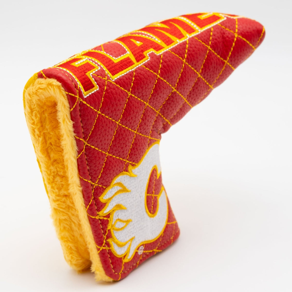 Calgary Flames split blade putter quilted golf headcover alternate view