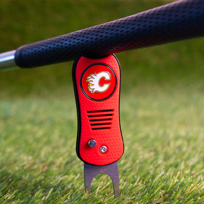 Calgary Flames Switchblade Divot Tool - Image 4 - Club Rehab