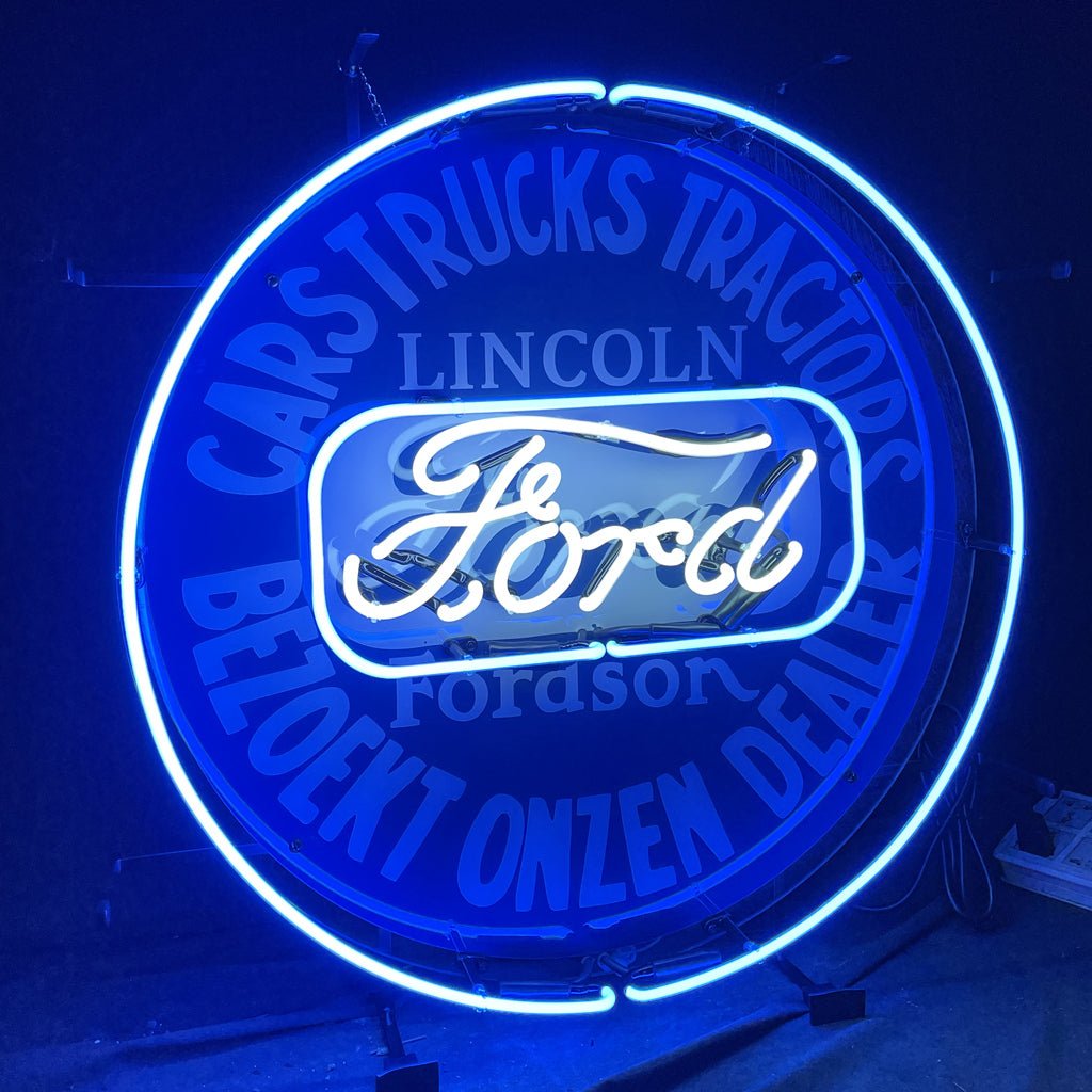 Carstucks Tractors Bezoekt Onzen Dealer Lincoln Forddson Ford Neon Signs Light - Club Rehab