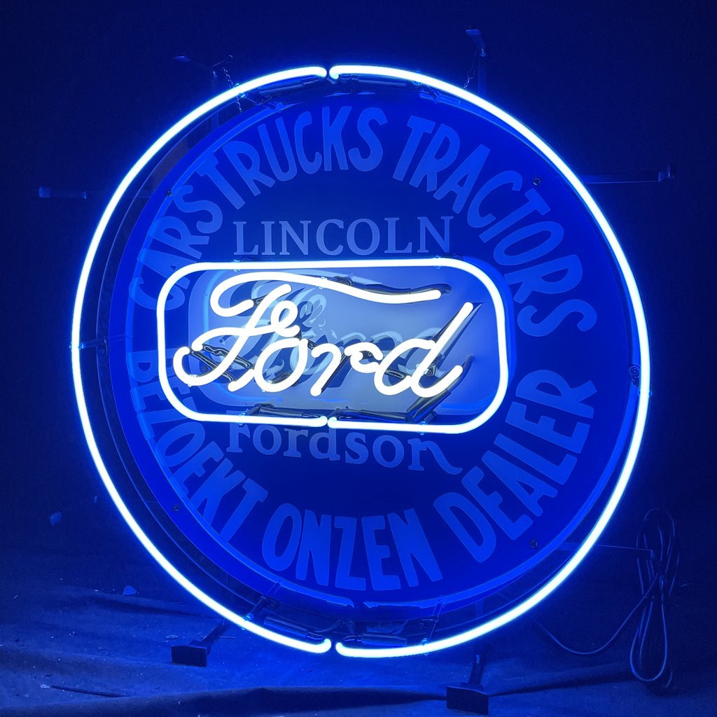 Carstucks Tractors Bezoekt Onzen Dealer Lincoln Forddson Ford Neon Signs Light - Club Rehab