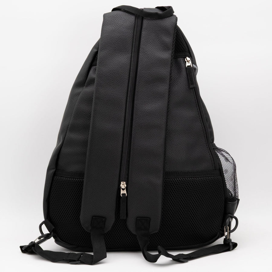 Colorado Buffaloes backpack: rear dual-mode straps