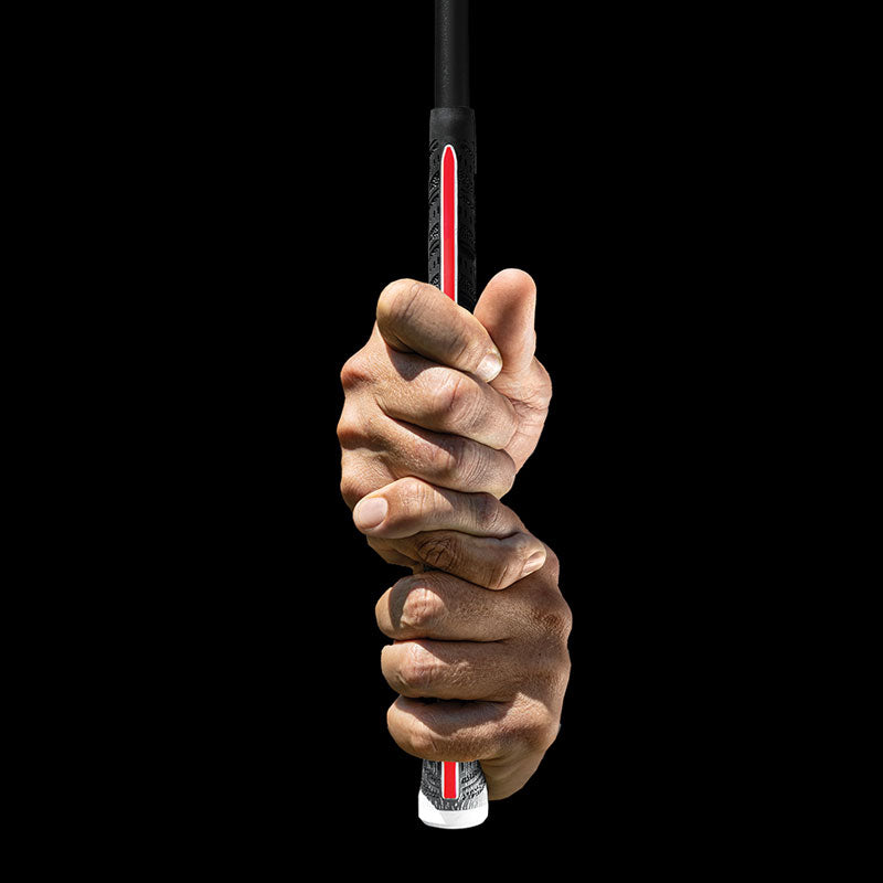 Golf Pride MCC Plus4 ALIGN MAX raised ridge along the underside of the grip