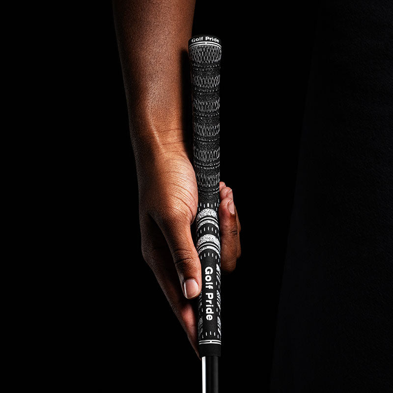 Konstruktionsdetails des Golf Pride MCC, mit Darstellung des Cord-Bereichs im oberen Griffteil und des Gummi-Bereichs im unteren Griffteil
