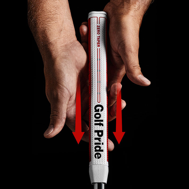 Hände neben einem Golf Pride Zero Taper Griff, mit parallelen roten Pfeilen, die das gerade Profil verdeutlichen.