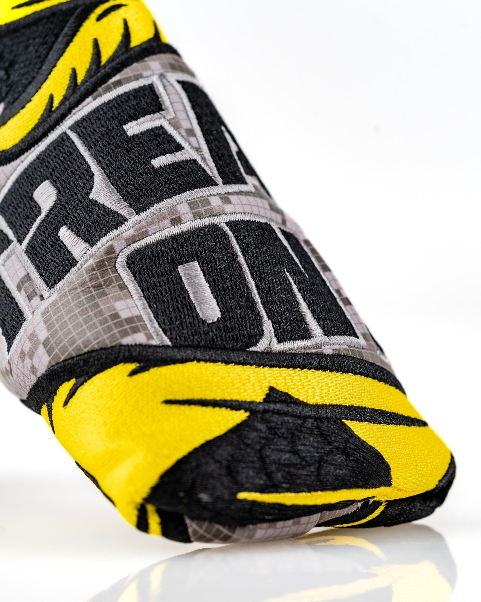 Don't Tread On Me 2.0 - Blade Putter Cover - Club Rehab
