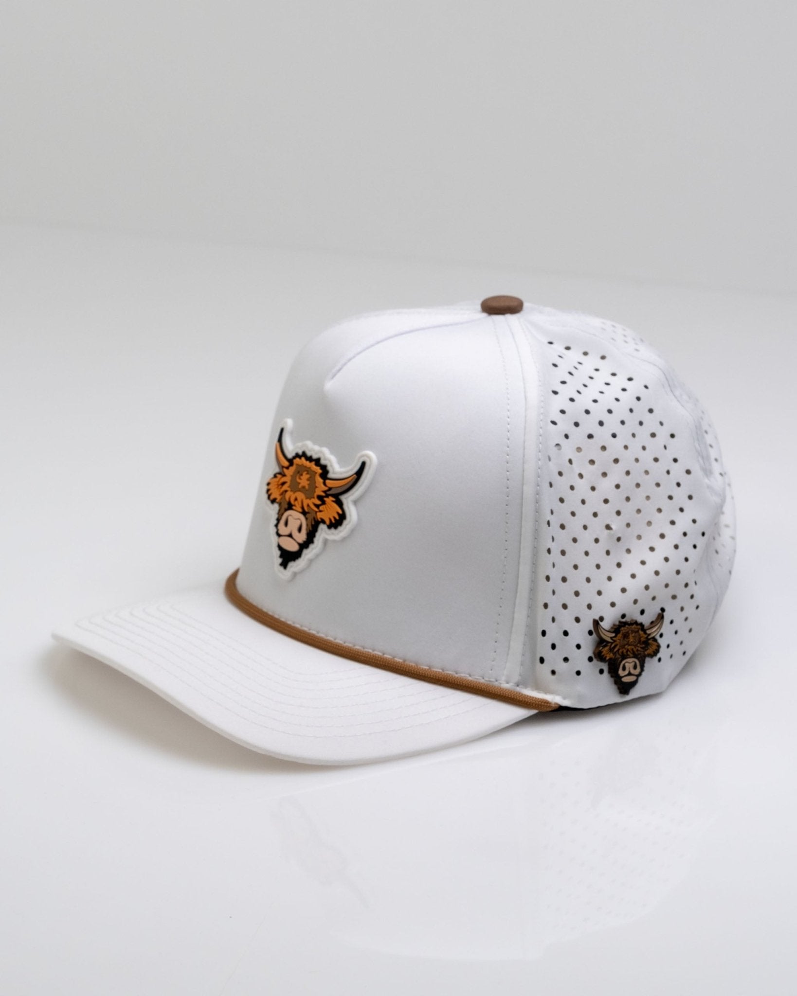 Highland Cow White - Perforated Rope Hat - Club Rehab