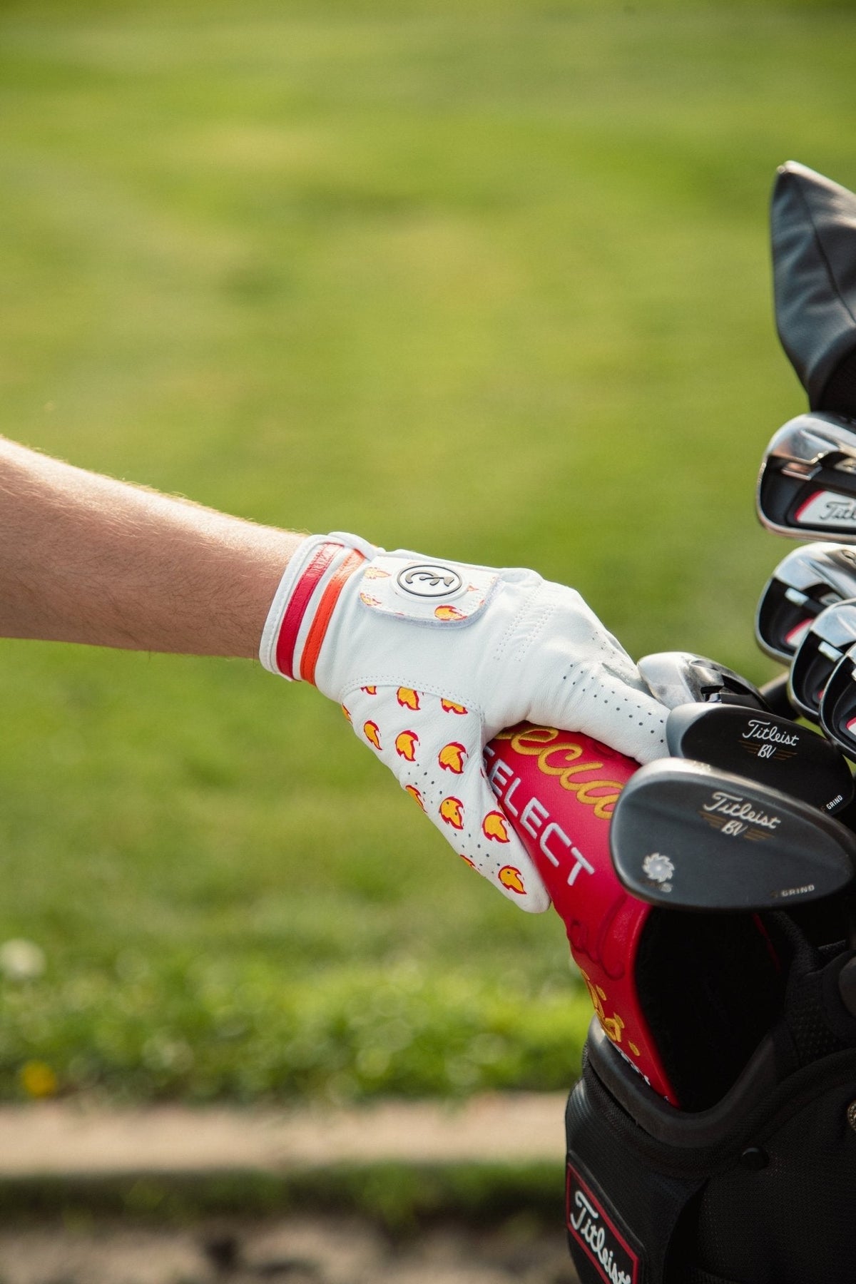 Hot Hand - Left Hand (Righty Golfer) Men's S - Club Rehab