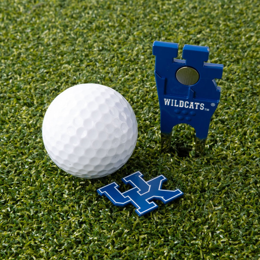 Kentucky Wildcats tool and its logo-shaped marker on the green