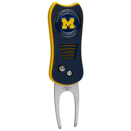 Michigan Wolverines Switchblade Divot Tool - Image 1 - Club Rehab