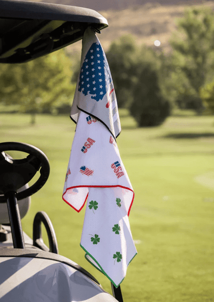 MT Magnet Golf Towel – 16"x24" Waffle Weave Power Towel - Antique Flag - Club Rehab