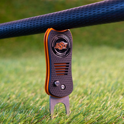 Oklahoma State Cowboys Switchblade Divot Tool - Image 4 - Club Rehab