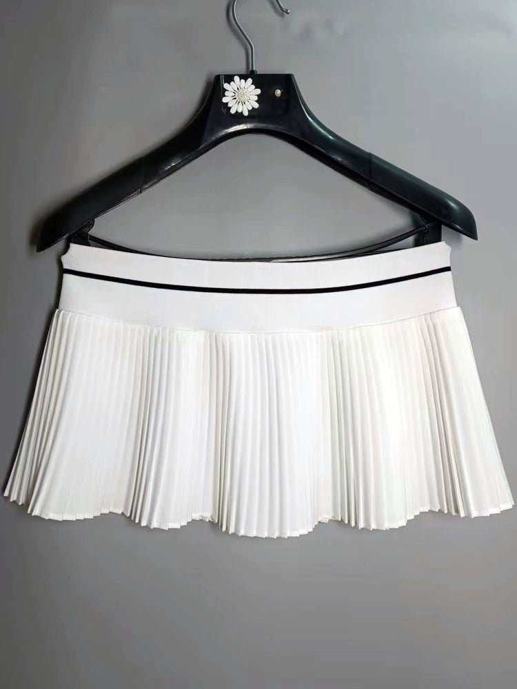 PlayFlex Pleated Skirt – Effortless & Sporty - M White - Club Rehab