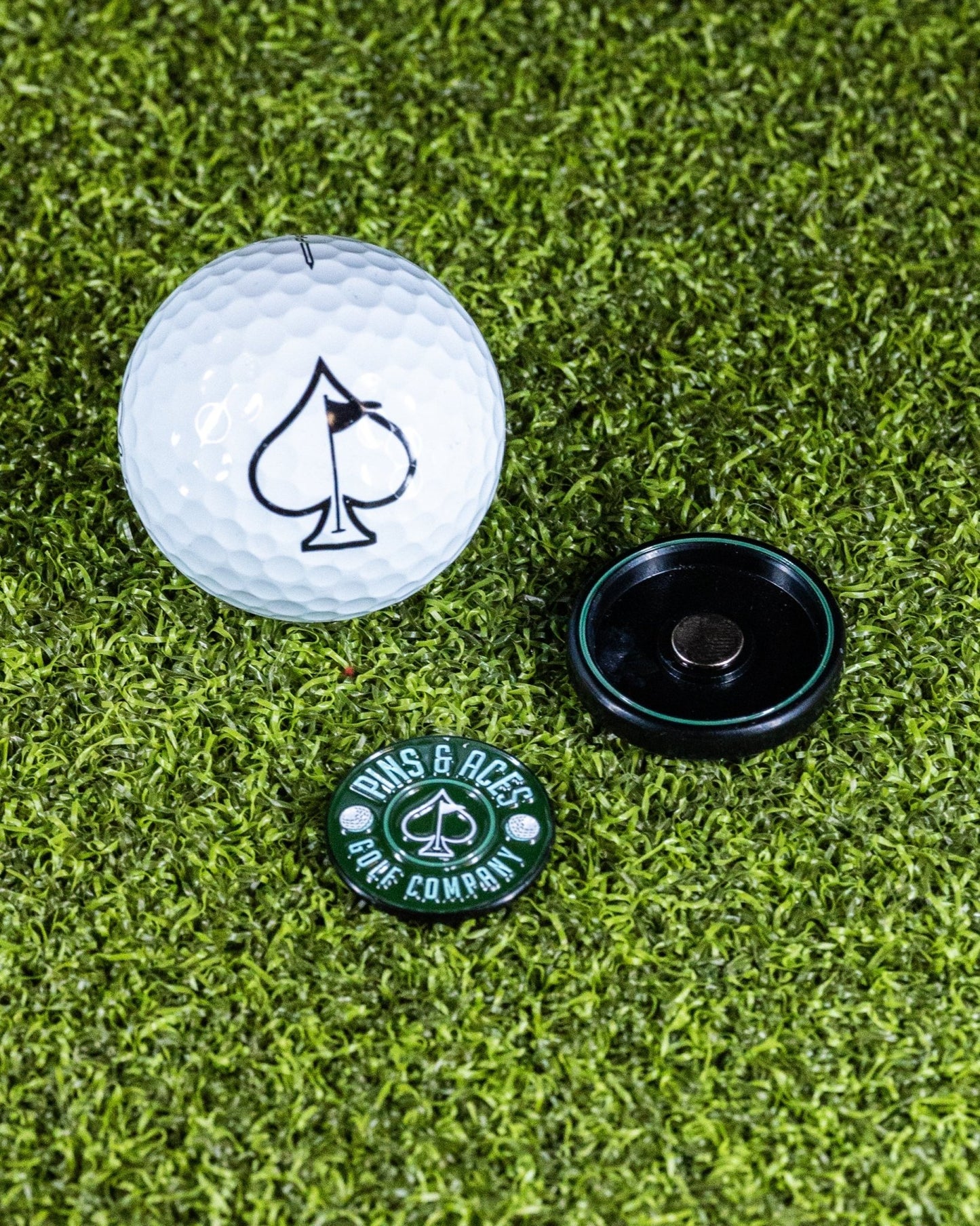 Pop Out Medallion Ball Marker - Green - Club Rehab