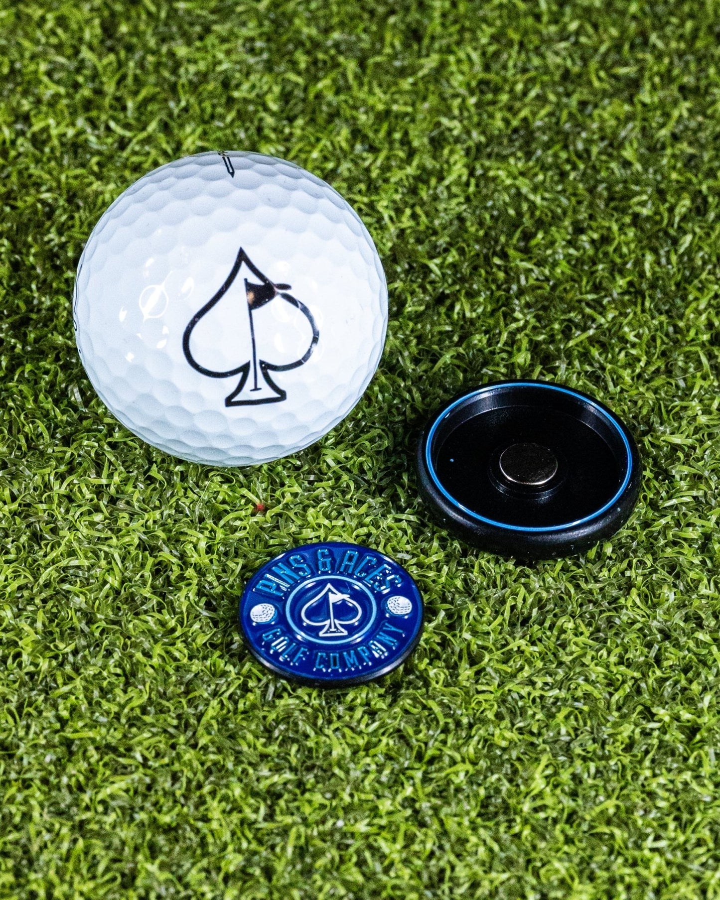 Pop Out Medallion Ball Marker - Navy - Club Rehab