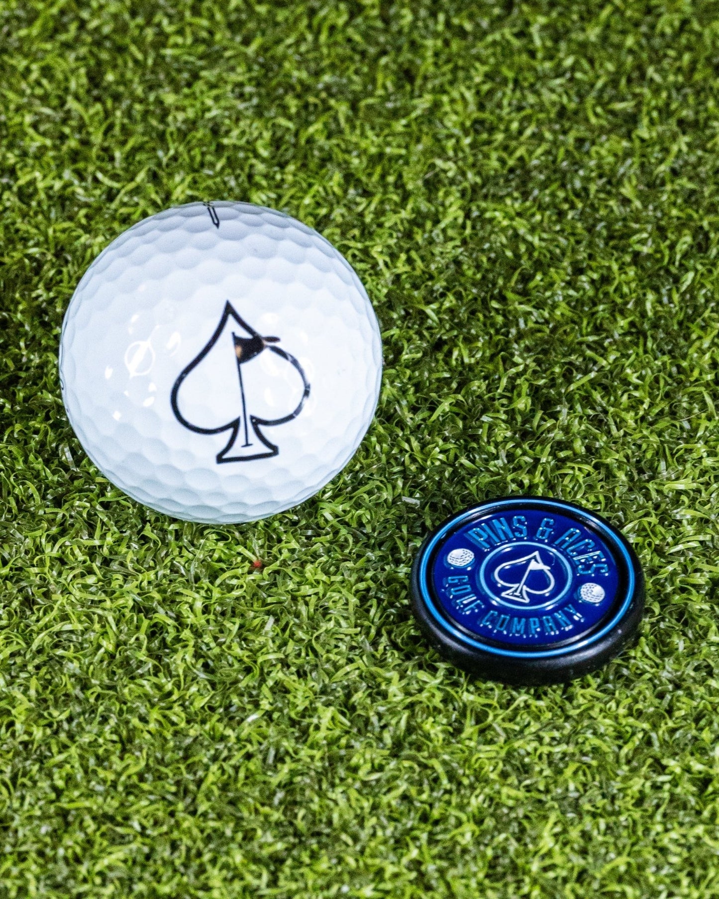Pop Out Medallion Ball Marker - Navy - Club Rehab