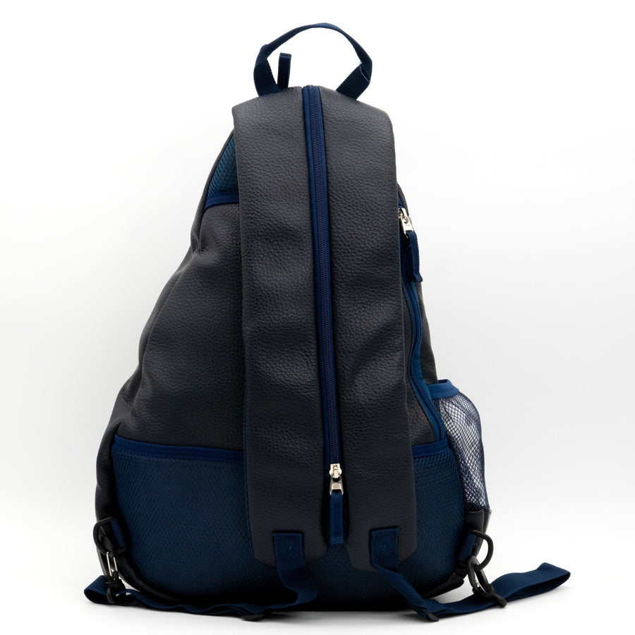 Seattle Kraken backpack: rear dual-mode straps
