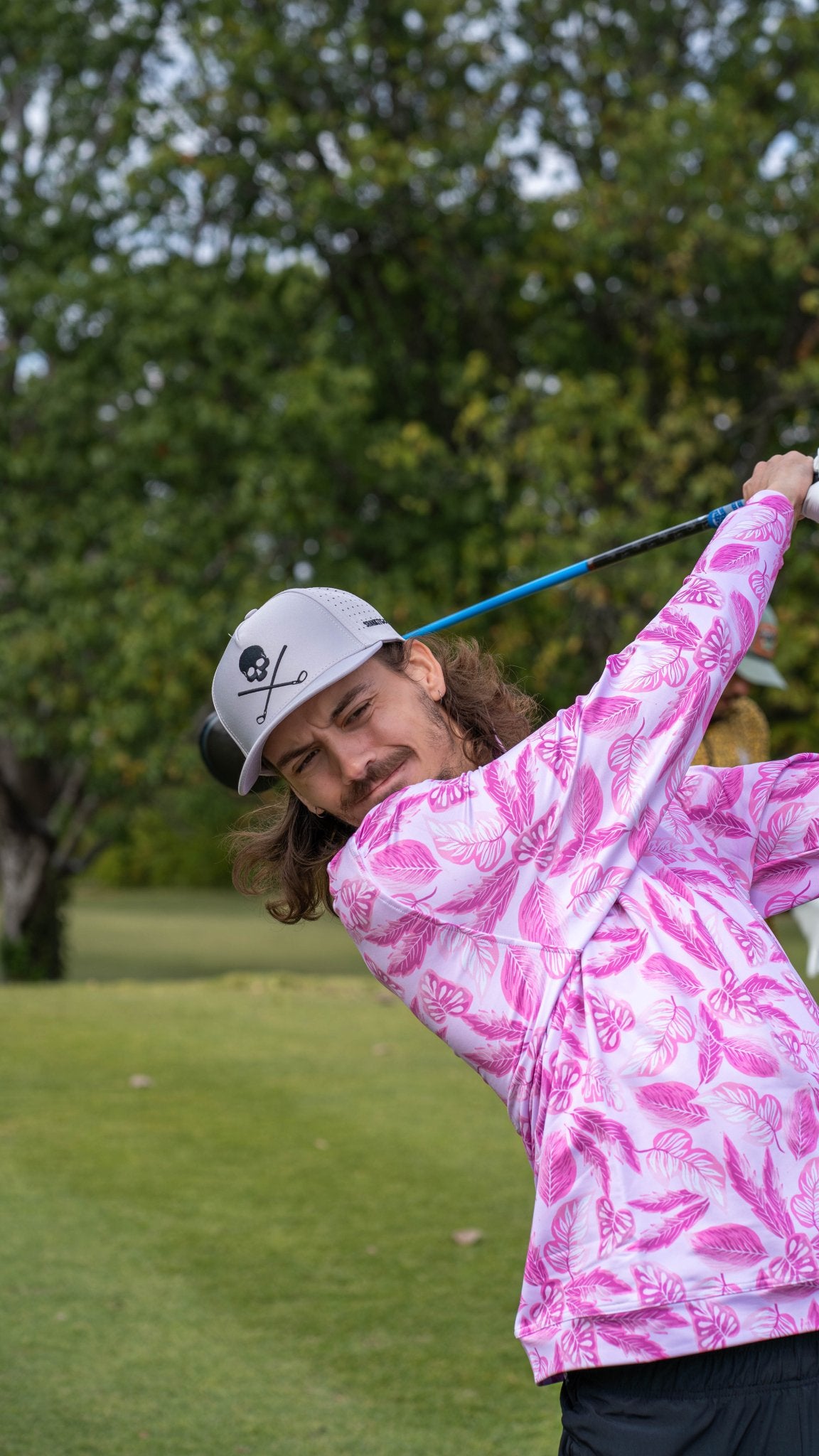 Skull and Crossbones Gray Golf Hat - Club Rehab