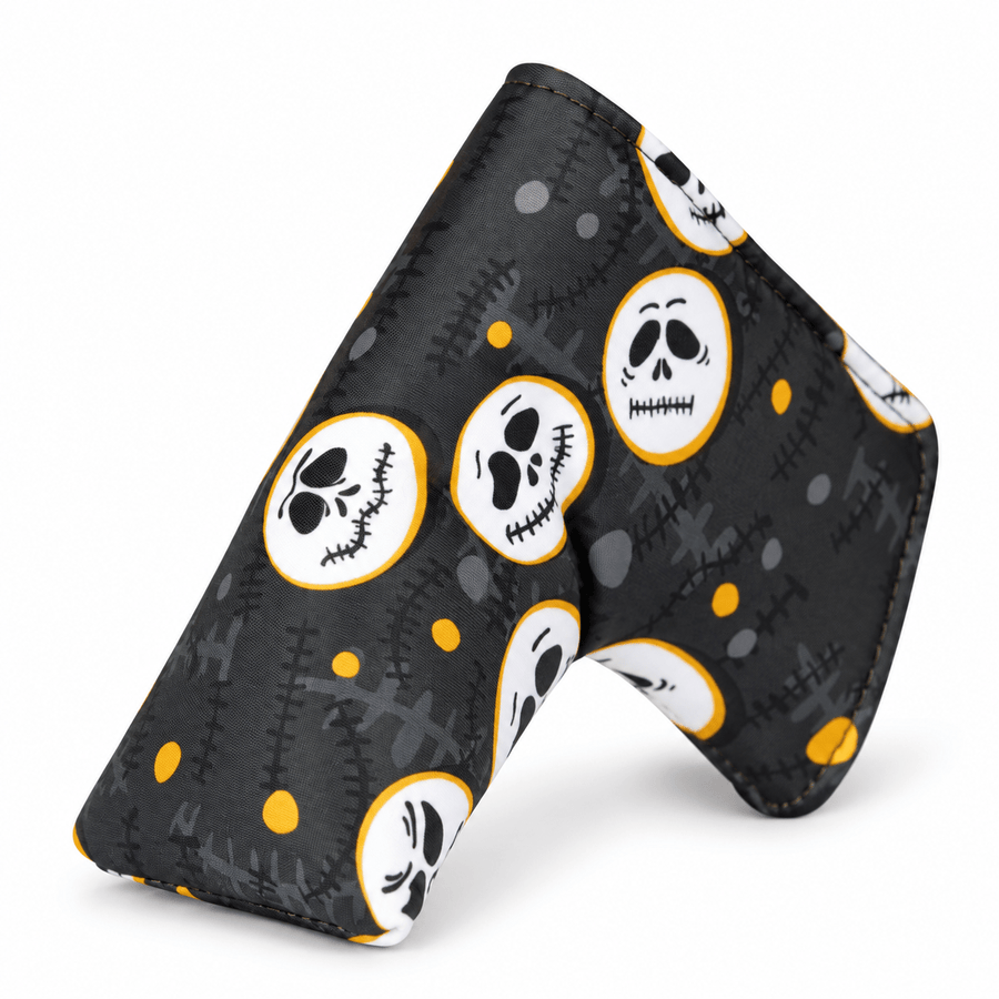 skull pattern blade angled 01