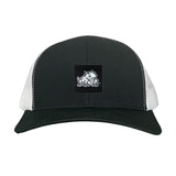 Black / White Curved Bill Mesh Snapback