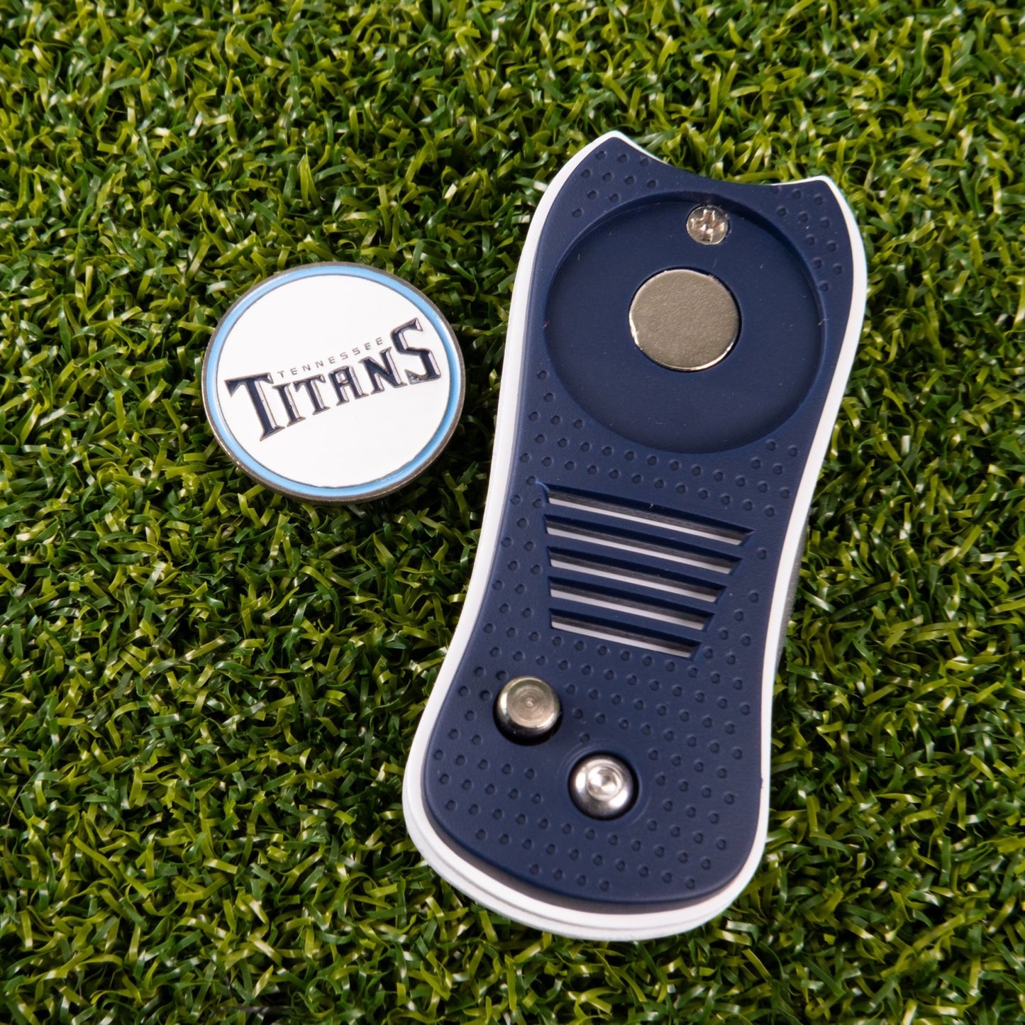 Tennessee Titans Switchblade Divot Tool - Image 3 - Club Rehab