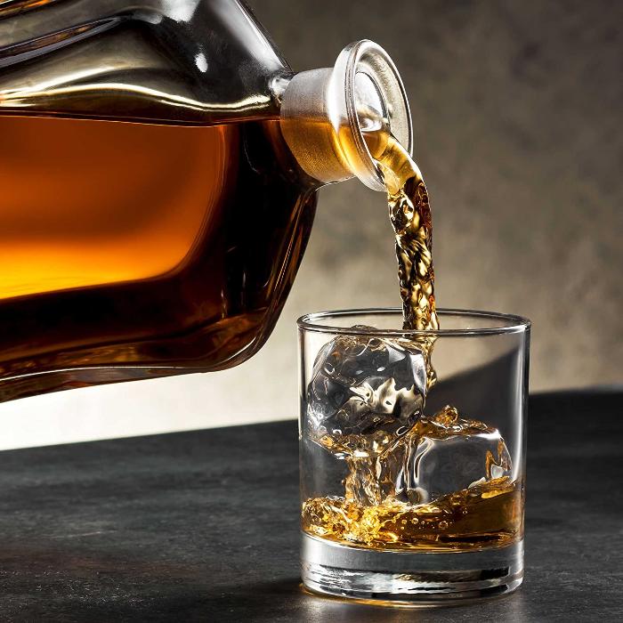 The Alexandria Crystal Decanter - Club Rehab