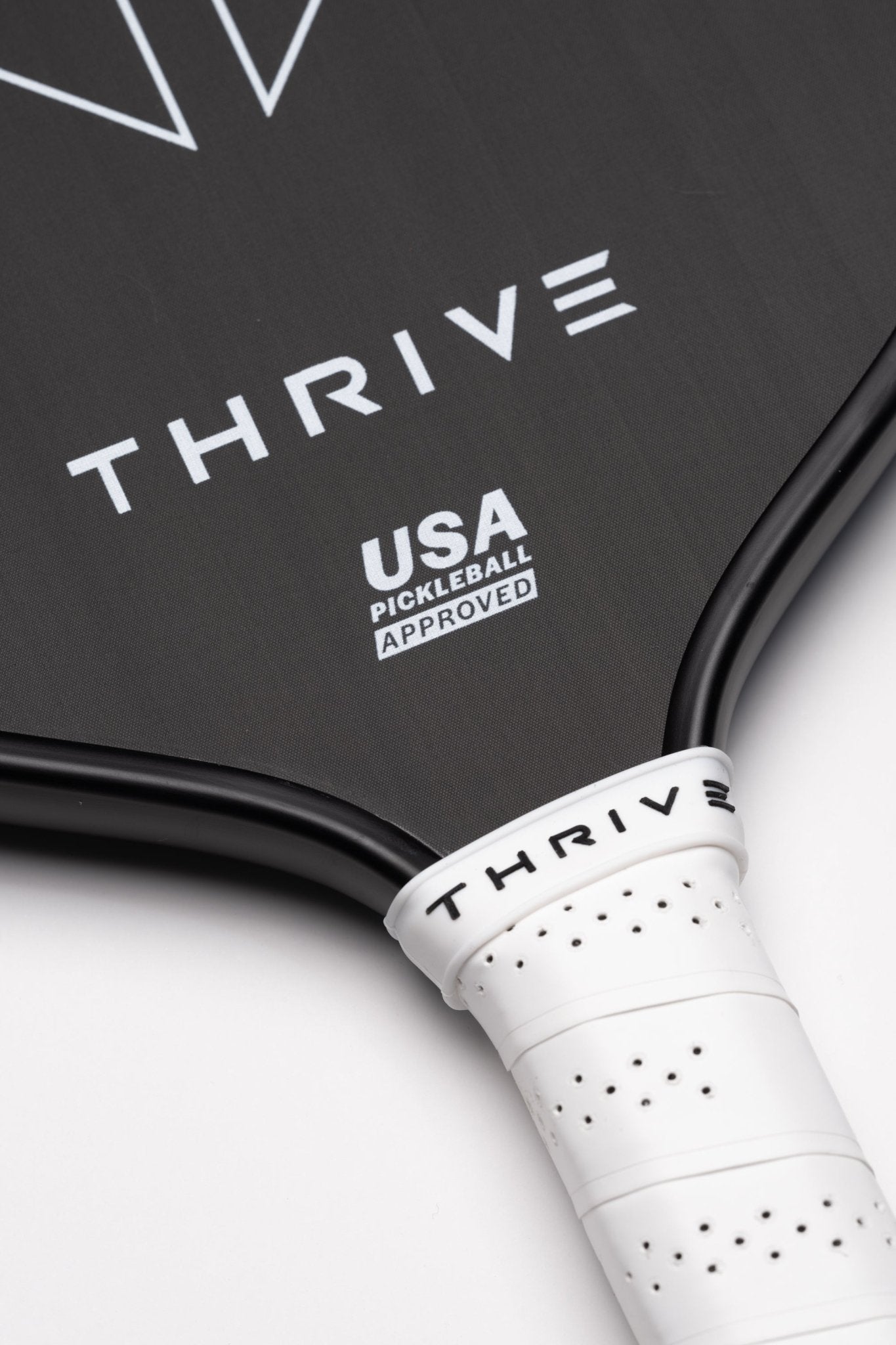 THREAT 16 Includes custom weight card, paddle cover, paddle eraser, and lead weights. - 119 (Medium Light - Club Rehab
