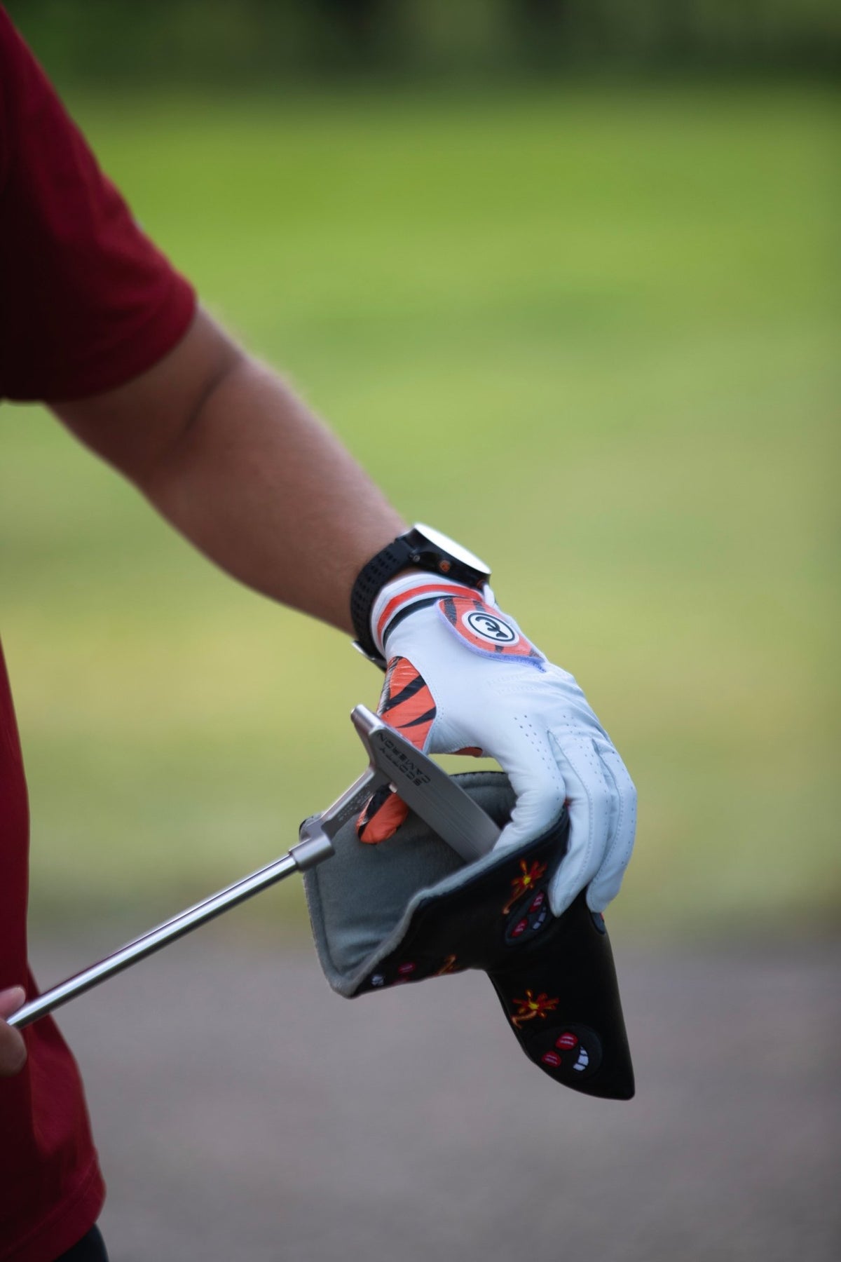 Tiger - Left Hand (Righty Golfer) Men's S - Club Rehab