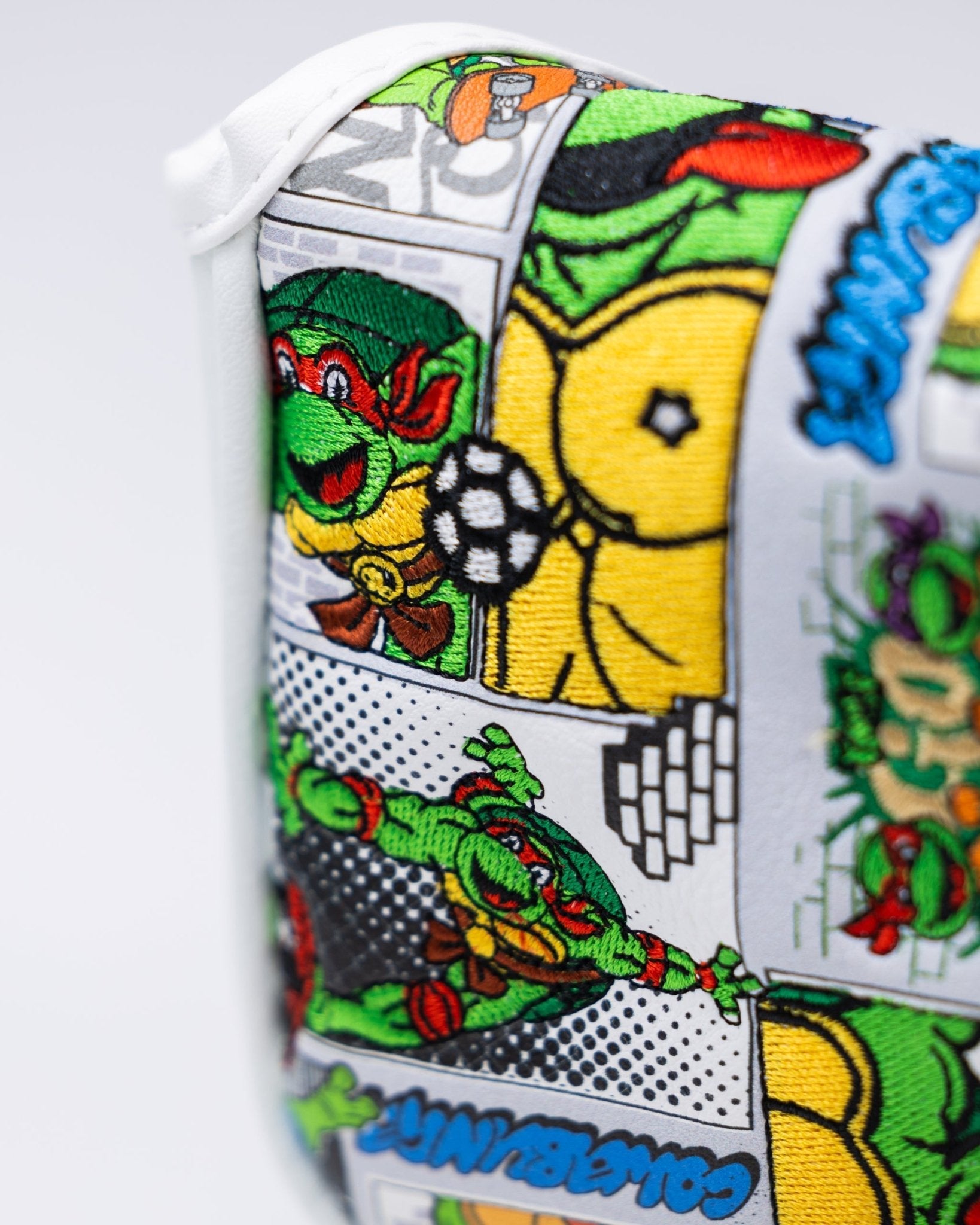TMNT - Comics Mallet Cover - Club Rehab