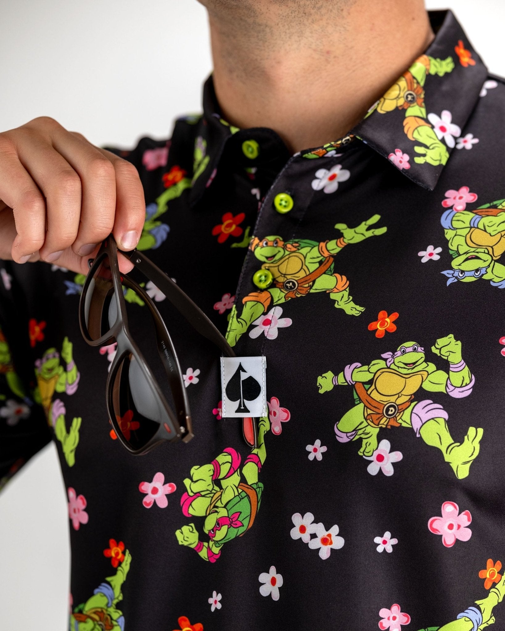 TMNT - Turtle Flower Power - S - Club Rehab