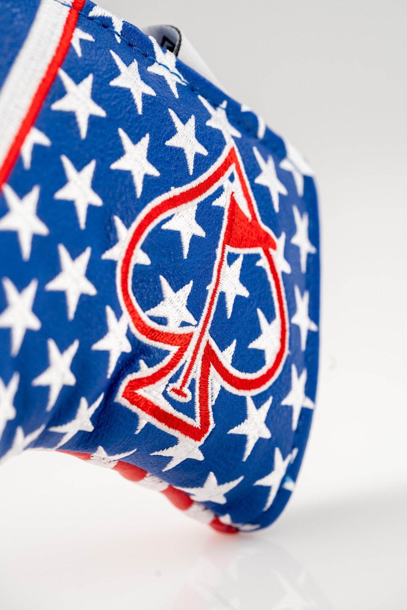 USA Tribute 2.0 - Blade Putter Cover - Club Rehab