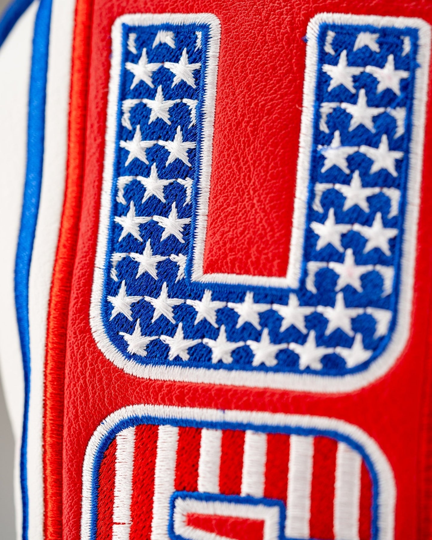 USA Tribute 2.0 - Hybrid Cover - Club Rehab