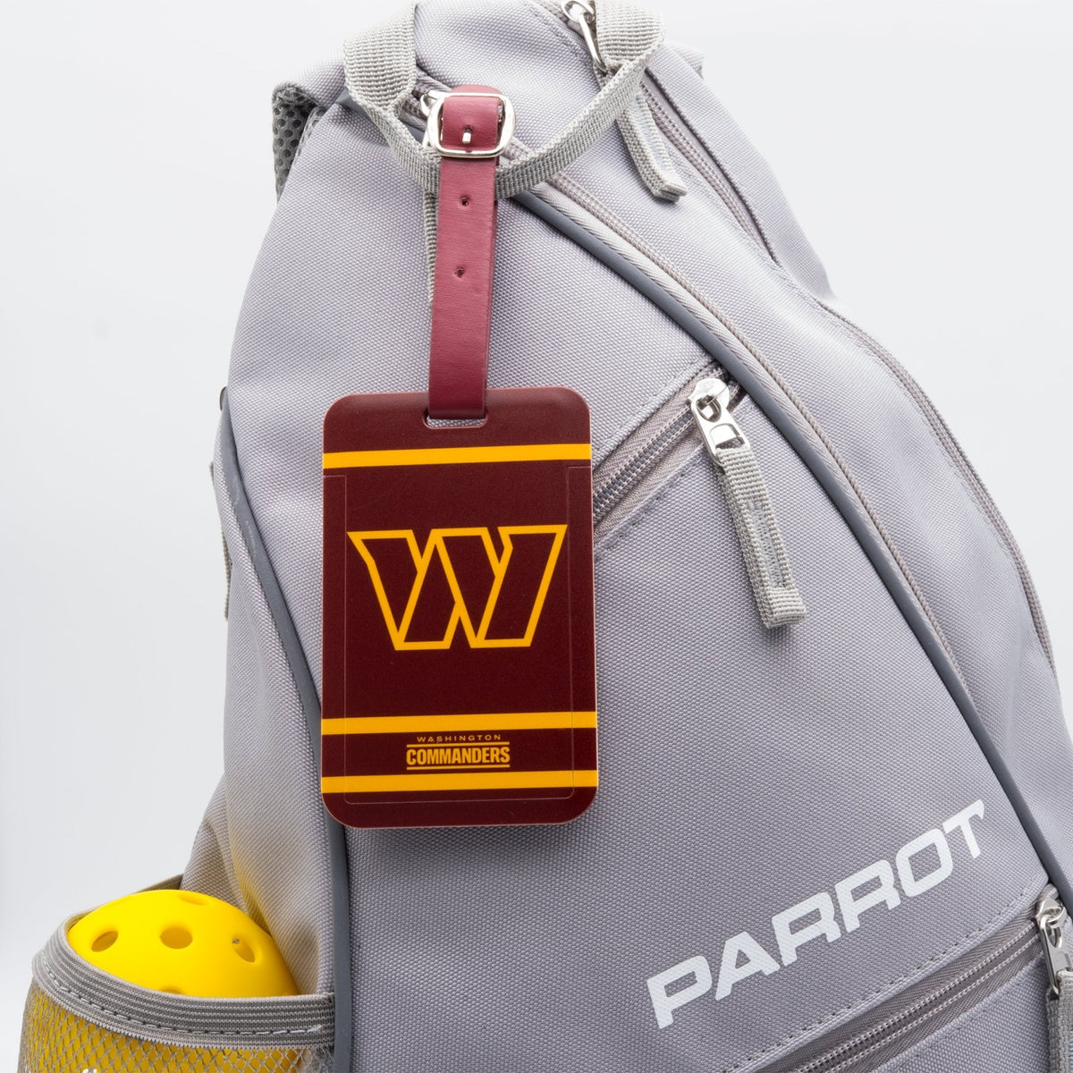 Washington Commanders plastic golf bag tag by Team Golf, product photo 3