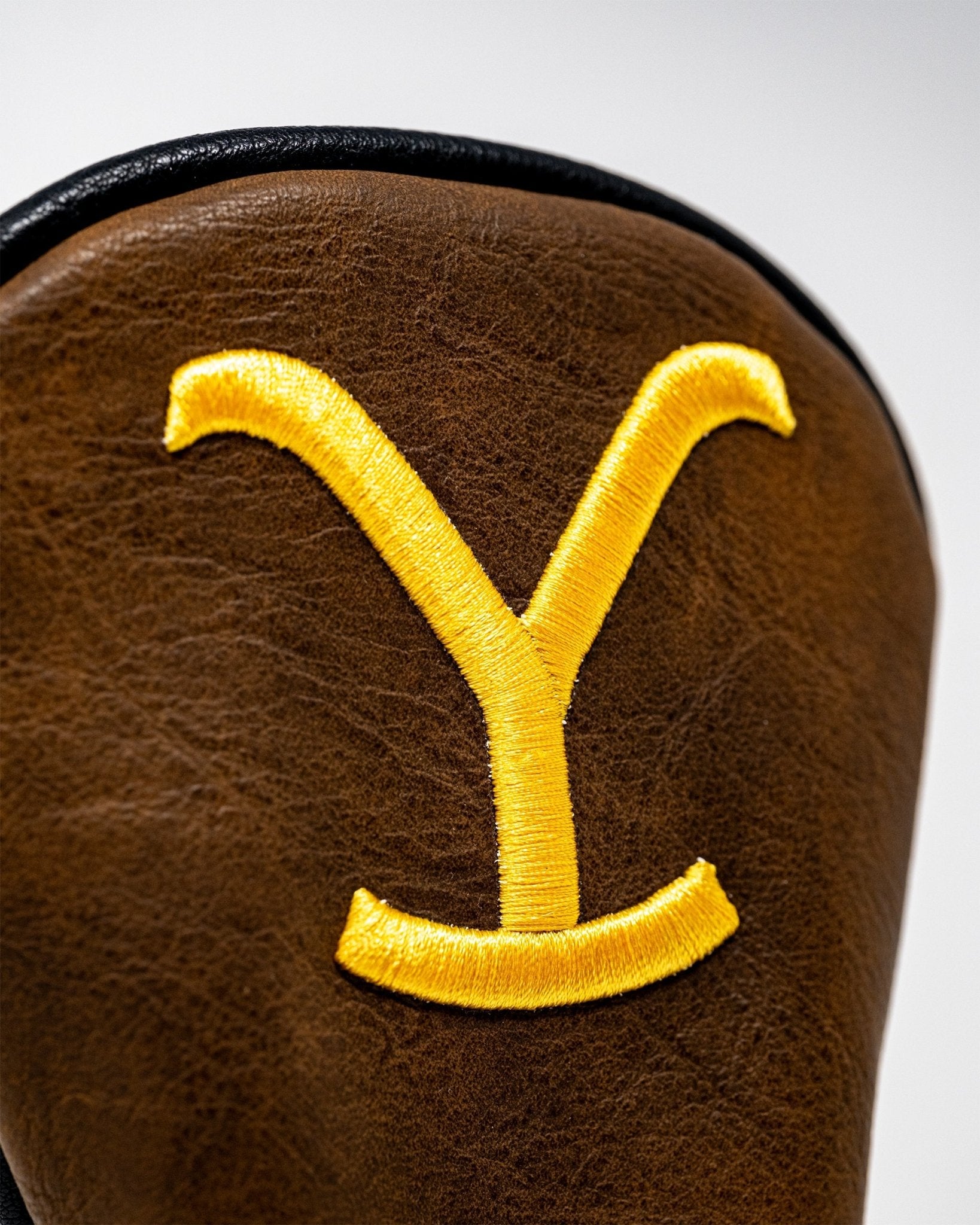Yellowstone Hybrid Cover - Club Rehab